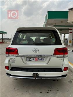 تويوتا لاندكروزر